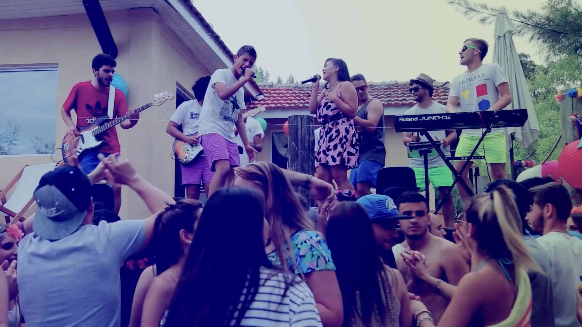 HakumbiaMatata feat. Chino Agostini – Un verano te quise (videoclip)